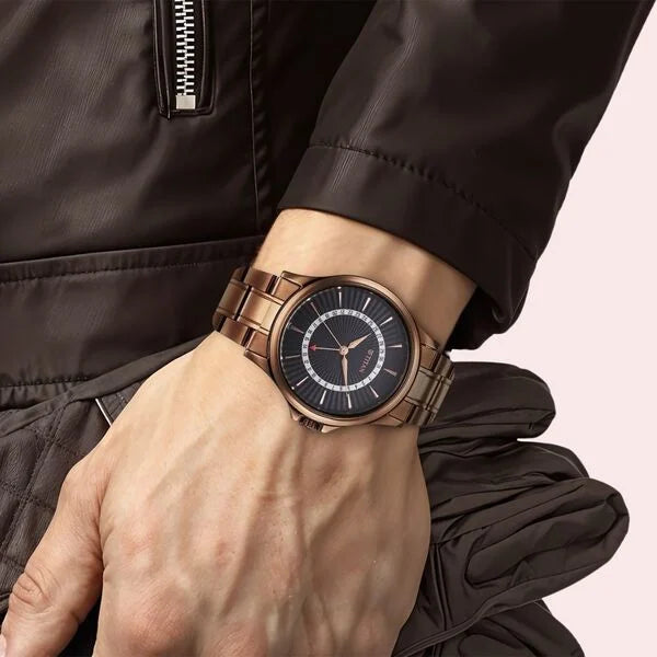Titan 10038QM01 | Titan Karishma Quartz Analog with Date Black Dial Stainless Steel Strap Watch For Men