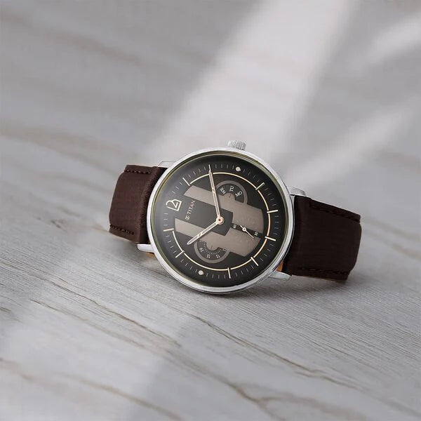 Titan 1882SL01 | Titan Quartet Black Dial Quartz Multifunction Leather Strap watch for Men
