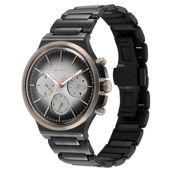 Titan 1883KM01 | Titan Quartet Grey Dial Analog with Day and Date Stainless Steel Strap watch for Men