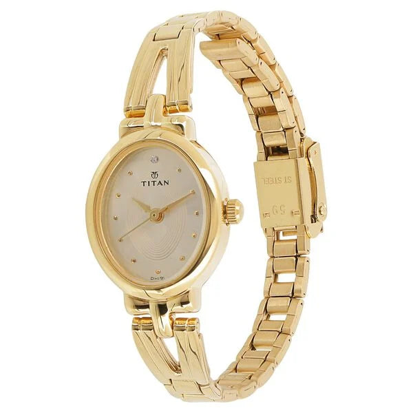 Titan 2594YM01 | Titan Quartz Analog Champagne Dial Golden Stainless Steel Strap Oval Shaped Watch For Women