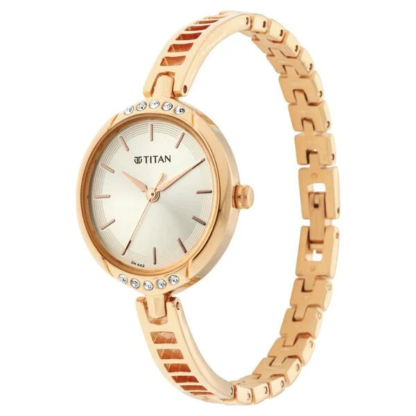Titan 2637WM01 | Titan Quartz Analog Silver Dial Metal Strap Watch for Women