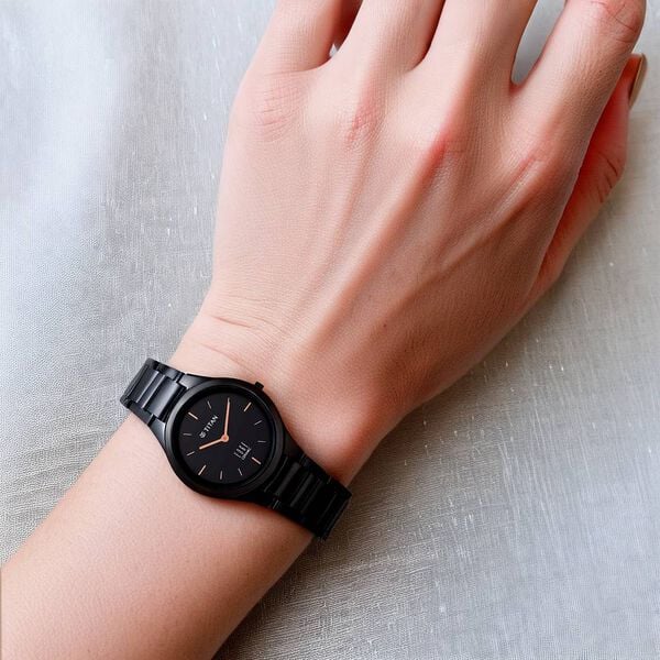 Titan 2653NC01 | Titan Edge Ceramic Quartz Analog Black Dial Black Ceramic Strap Watch For Women
