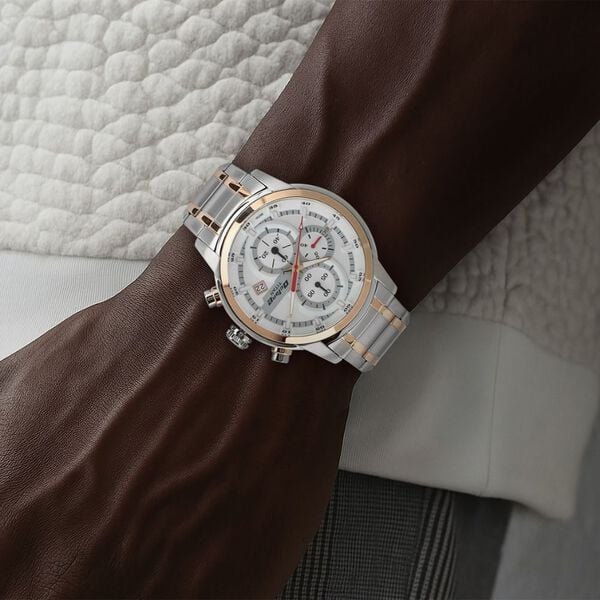 Titan 90086KM02 | Titan Octane Quartz Chronograph White Dial Stainless Steel Strap Watch for Men