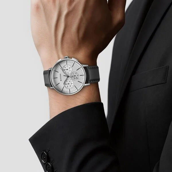 Titan 90200SL01 | Titan Light leathers Multifunction Silver Dial Leather Strap Watch For Men
