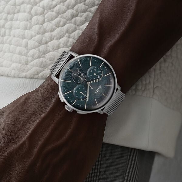 Titan 90200SM01 | Titan Light leathers Multifunction Anthracite Dial Stainless Steel Strap Watch For Men