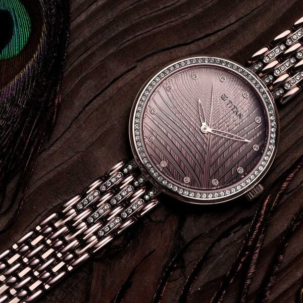 Titan 95129QM01 | Titan Animalia Brown Dial Analog Stainless Steel Strap watch for Women