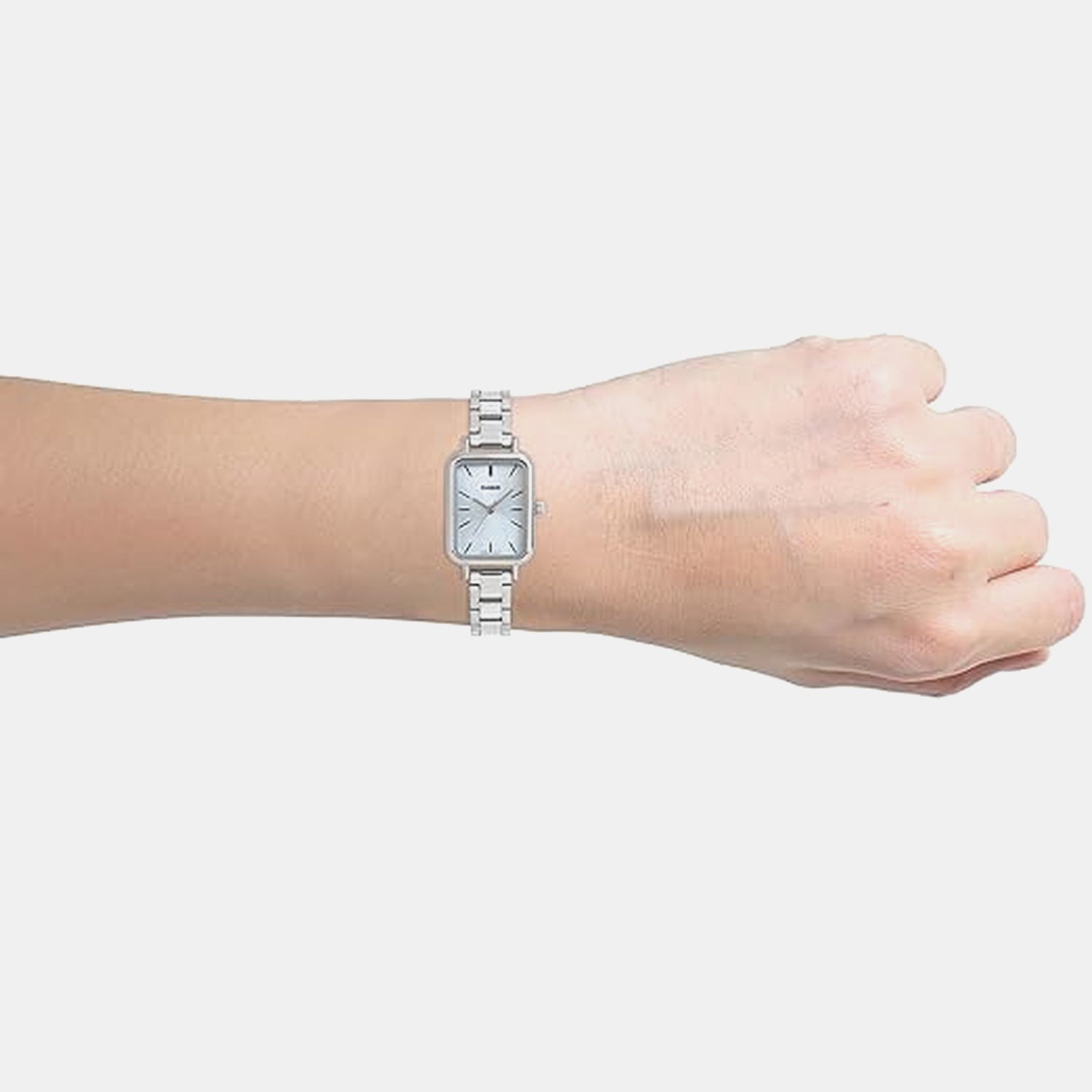 Enticer Women Quartz Blue Dial Analog Stainless Steel Watch A2324 LTP-V009D