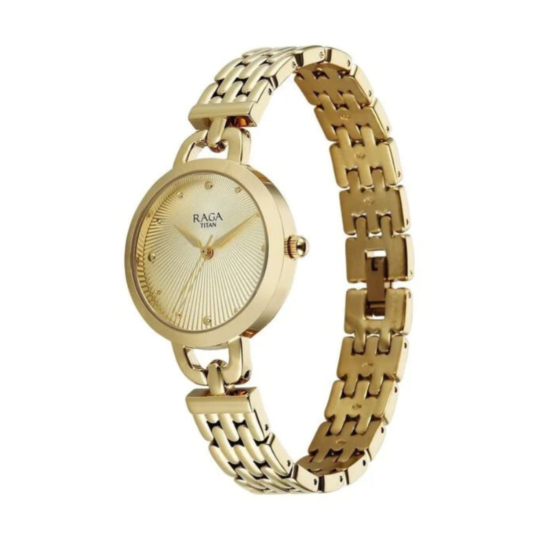 Titan 95349YM01 | Titan Raga Showstopper Quartz Analog Silver Dial Golden Metal Strap Watch For Women.
