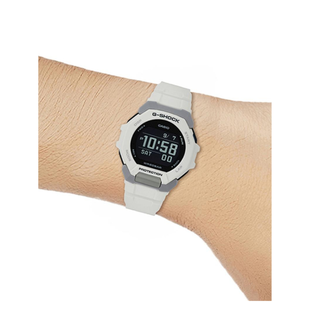 Casio GBD-300-7DR G1587 | G-Shock Men Quartz Black Dial Digital Resin Watch.