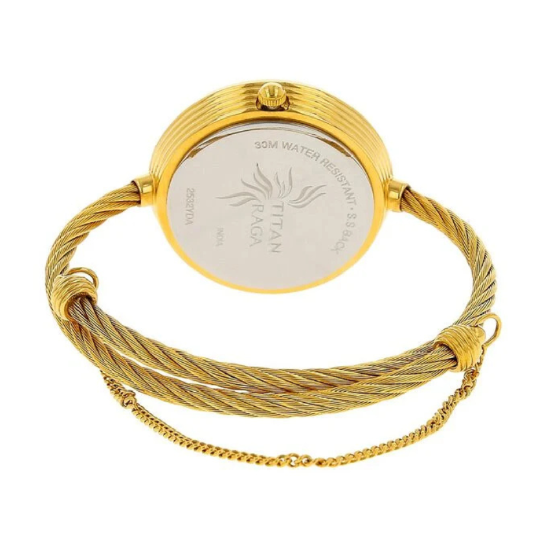 Titan 2532YM01 | Titan Raga Garden of Eden Champagne Dial Analog Stainless Steel Strap watch for Women