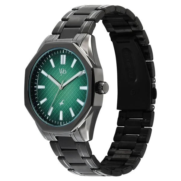 Fastrack FV30042QM02 | Vyb Quest By Fastrack Quartz Analog Green Dial Grey Metal Strap Watch For Guys