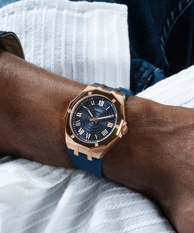Guess GW0663G3 | ASSET Men Blue Round Dial Analog Watch Leather Strap.