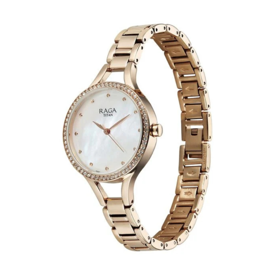 Titan 95275WM01 | Titan Raga Showstopper Quartz Analog Mother Of Pearl Dial Metal Strap Watch For Women