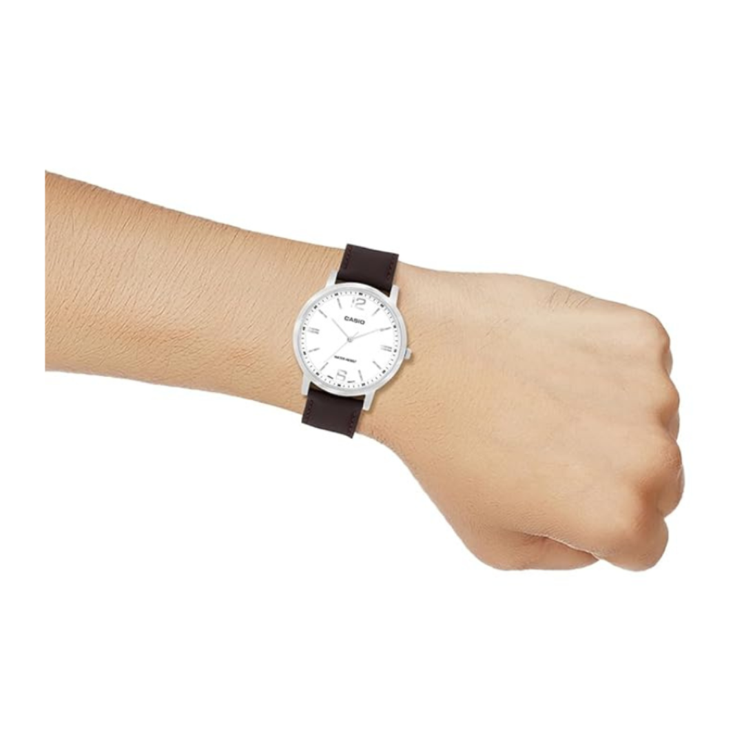 Casio MTP-SN5YL-7A A2440 | Enticer Men Quartz White Dial Analog Leather Watch