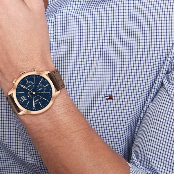 Tommy Hilfiger TH1710526 | Tommy Hilfiger Blue Dial Brown Colour Leather Strap Watch for Men