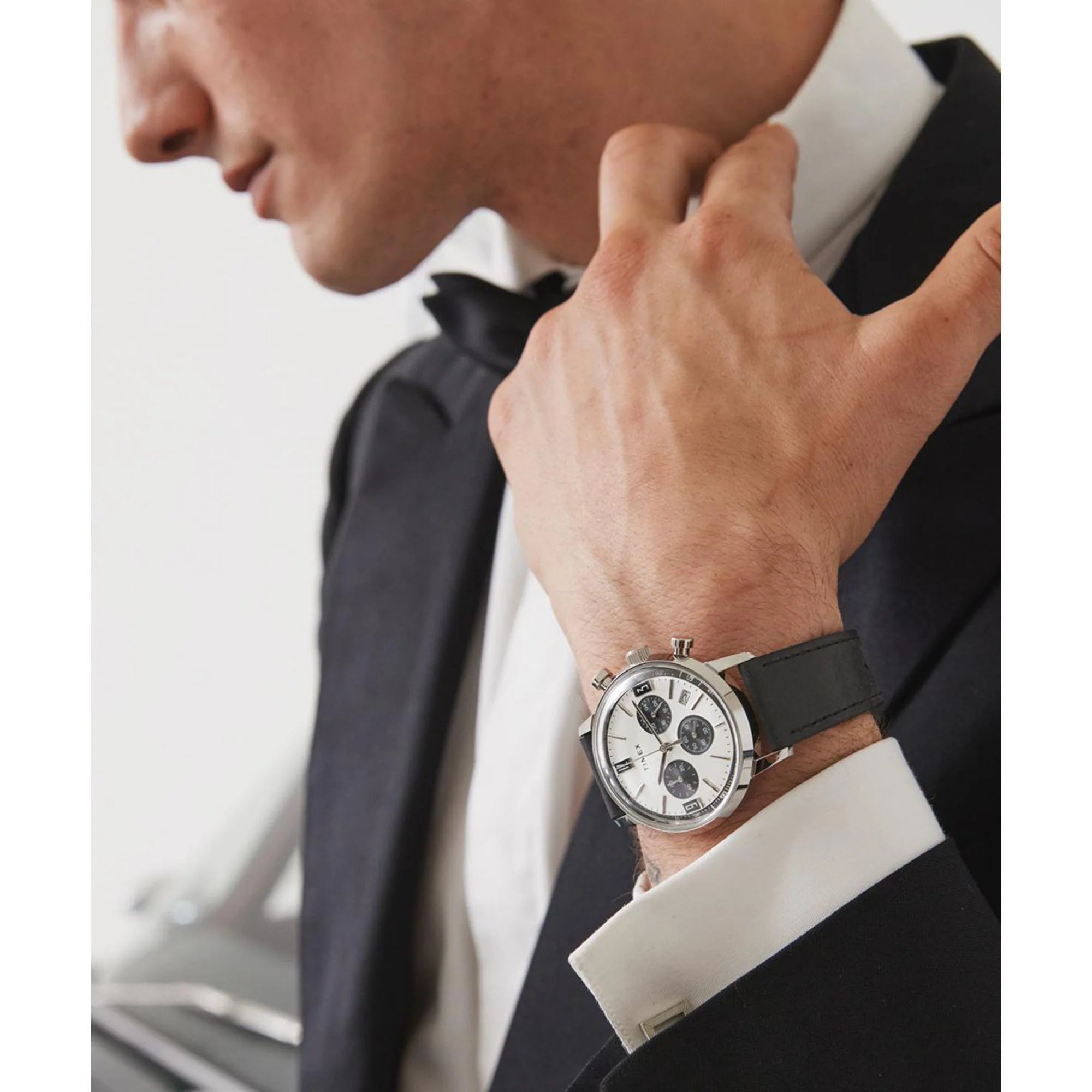 Timex TWEG26703 | TIMEX MARLIN Silver-Tone Round Dial Analog Men's Watch.