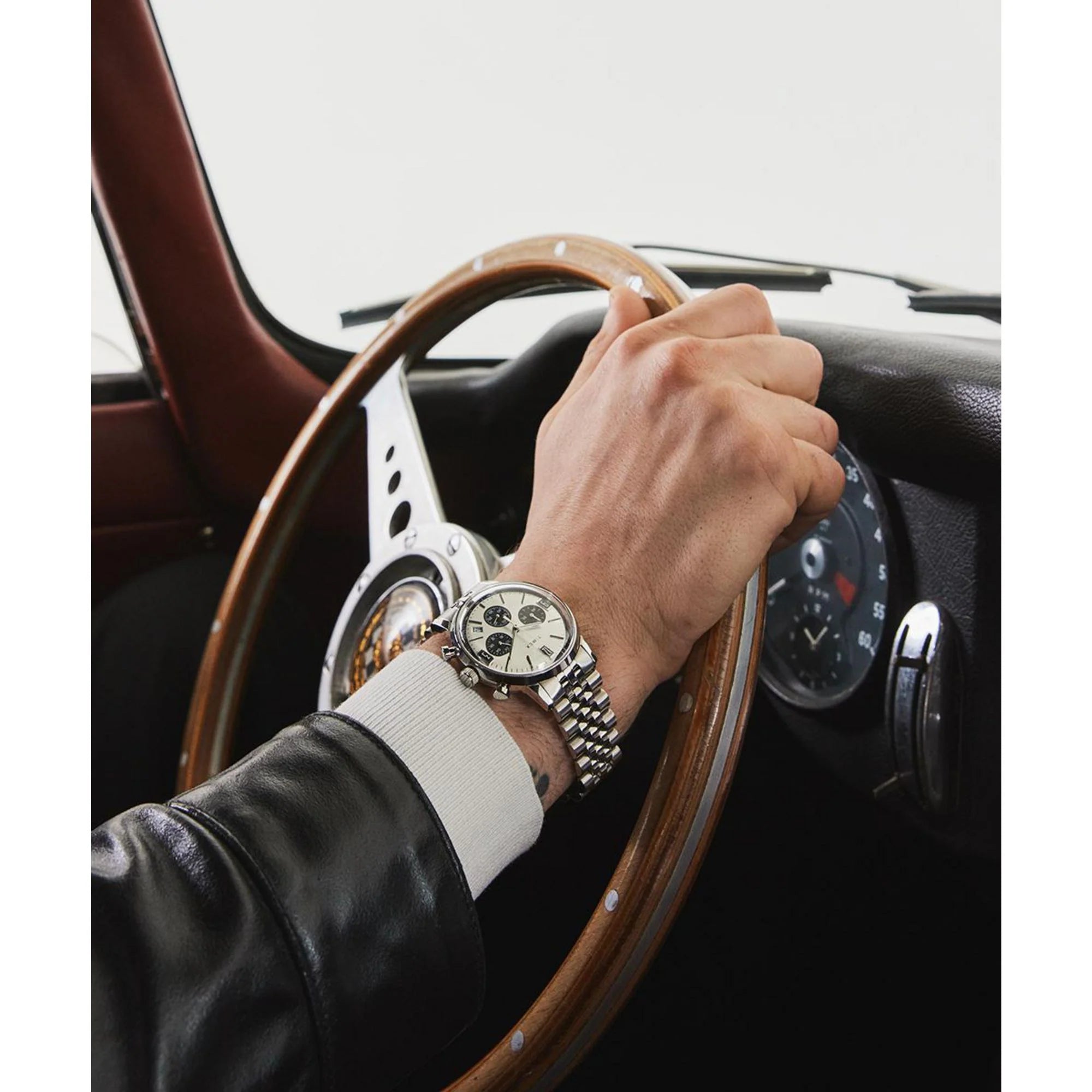 Timex TWEG26704 | Marlin Chronograph Tachymeter 42mm Stainless Steel Bracelet Watch