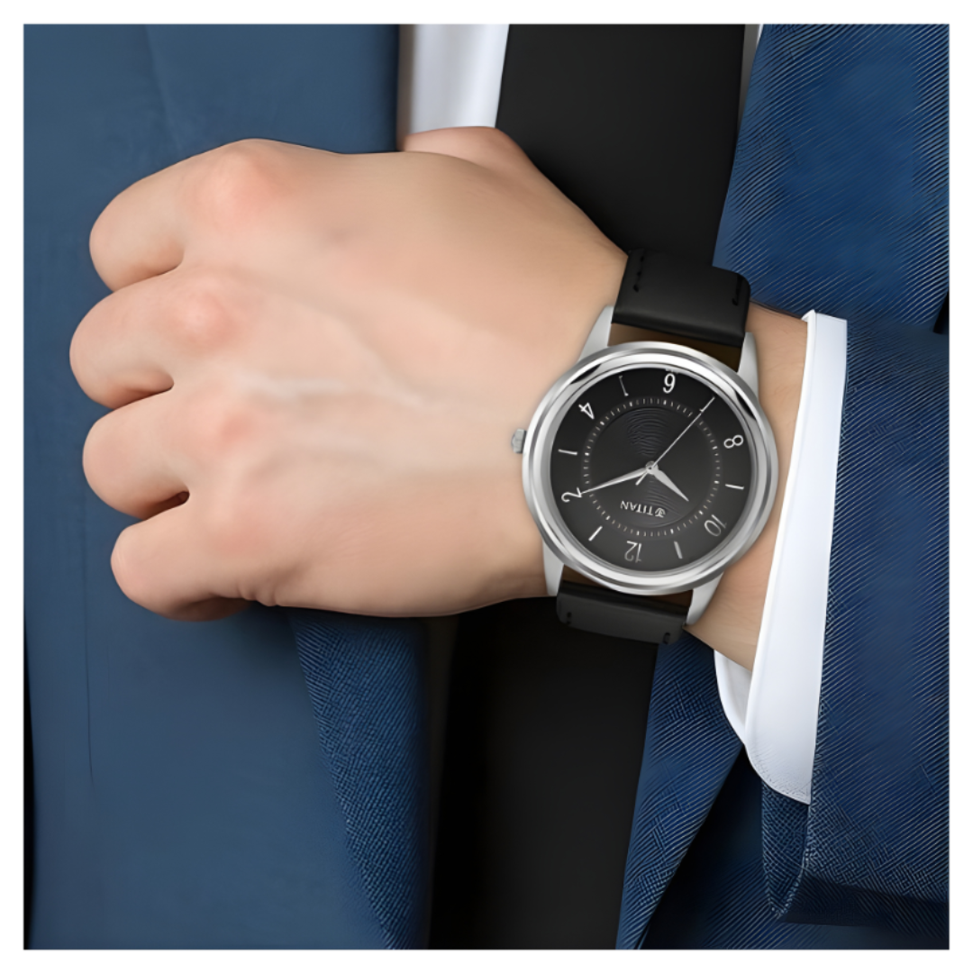 Titan 1638SL02 | Titan Karishma Zing Quartz Analog Black Dial Leather Strap Watch for Men