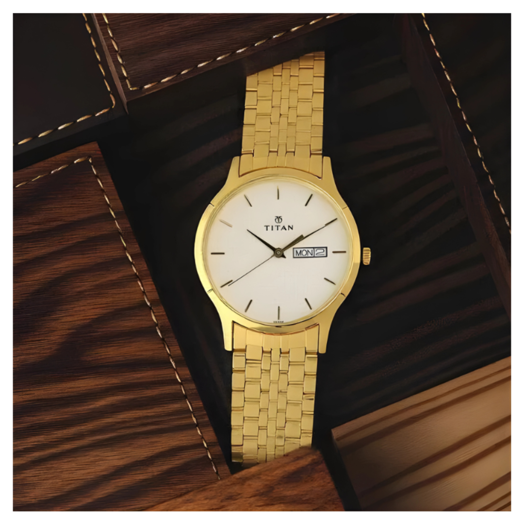 Titan 1636YM01 | Titan Quartz Analog with Day and Date Silver Dial Stainless Steel Strap Watch for Men