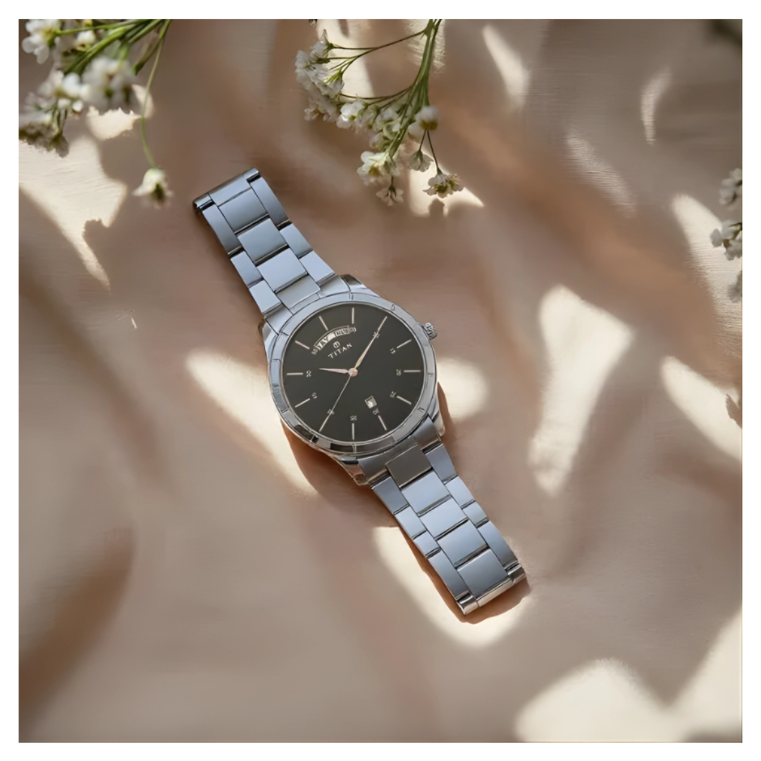 Titan 1767SM02 |Titan Workwear Black Dial Analog with Day and Date Stainless Steel Strap watch for Men